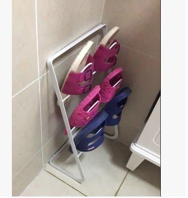Creative SHOES RACK_The simple bathrooms are small mini toilet toilet living room corner, multi-tier slippers bracket2The black layer.