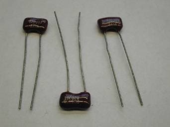 CMR05C100DODL 10.0 PF 500V +/-.5PF TOL MICA CAPACITOR RADIAL LEADS (Price Per Each)