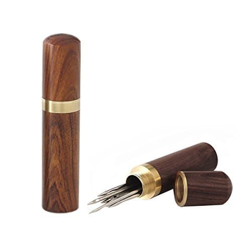 2 Pack Wooden Toothpick Holder Portable Toothpick Dispenser Bucket Toothpick Holder Mini Toothpick box Pocket