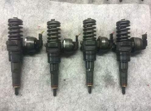 4 Pcs Refurbished Fuel Injector 038130073BA CD for VW Passat Audi Skoda 1.9 TDI Bosch Diesel