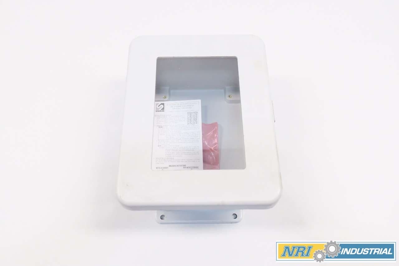 STAHLIN JW806HPL 8X6X4 in Fiberglass Electrical Junction Enclosure D555263