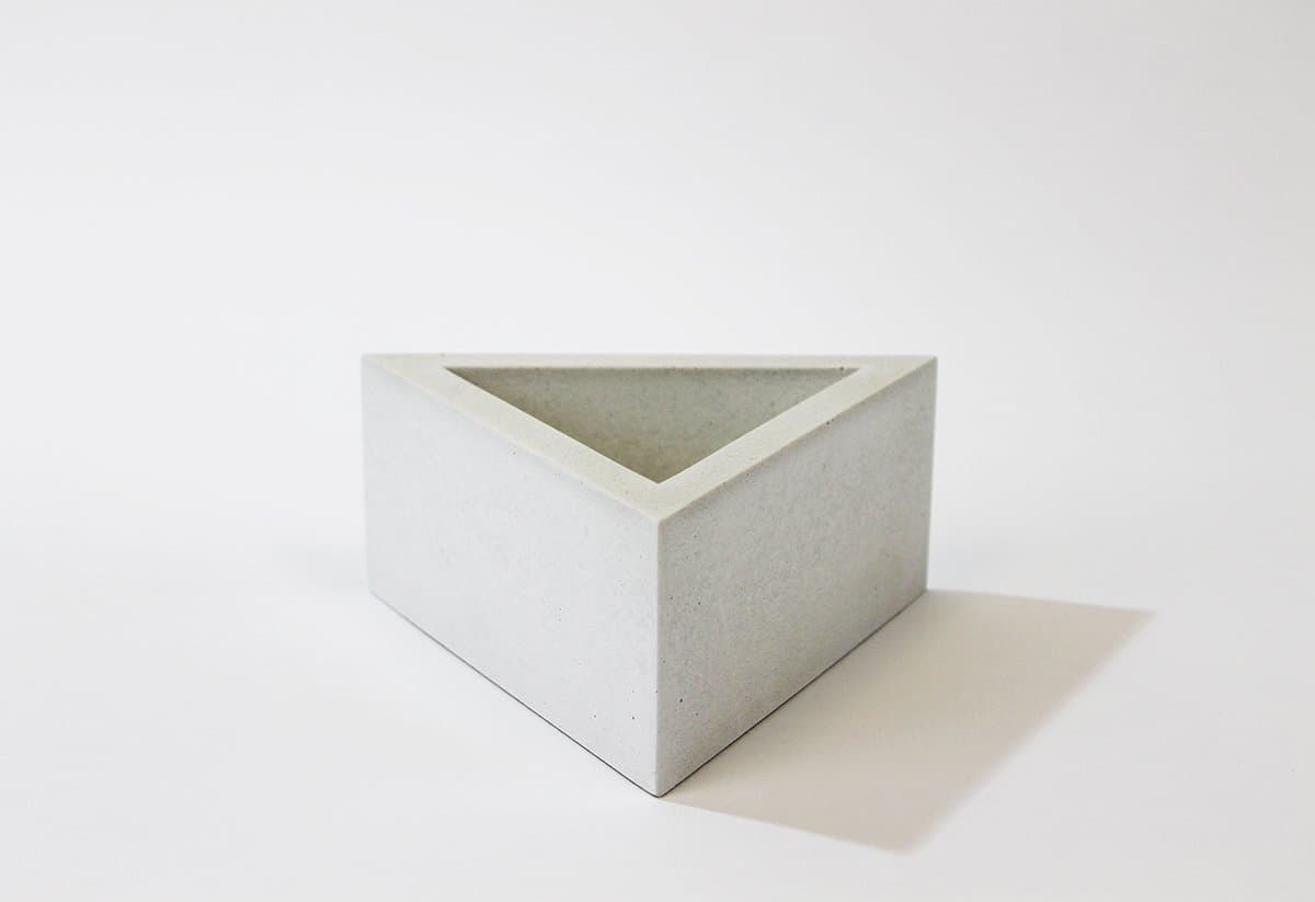 "Sixty" colored concrete planter (white)