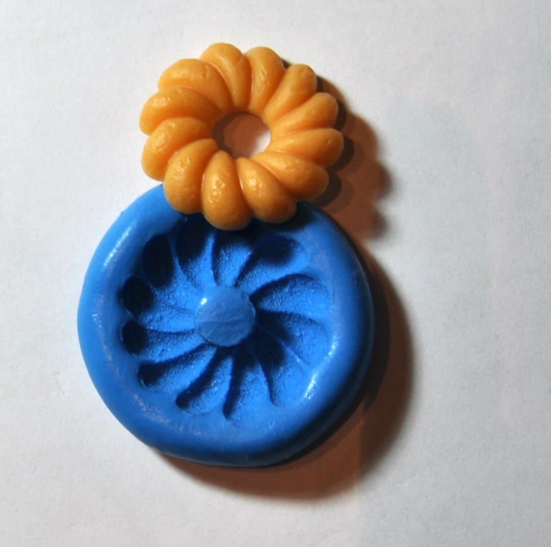 Swirly Donut Doughnut Flexible Food Grade Silicone Push Mold for Polymer Clay, Resin,wax,miniature Food,sweets,plaster
