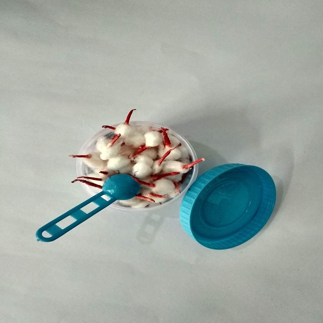 Pooja Samagri Cotton Wicks Devoik Cotton Wicks Diya Batti, Jyot Cotton Organic Batti Pure Puja Baatti Round Cotton Lambi Batti Long Wicks Kesar batti Orange White Colorful For Puja Prayer Color (1000 wicks)