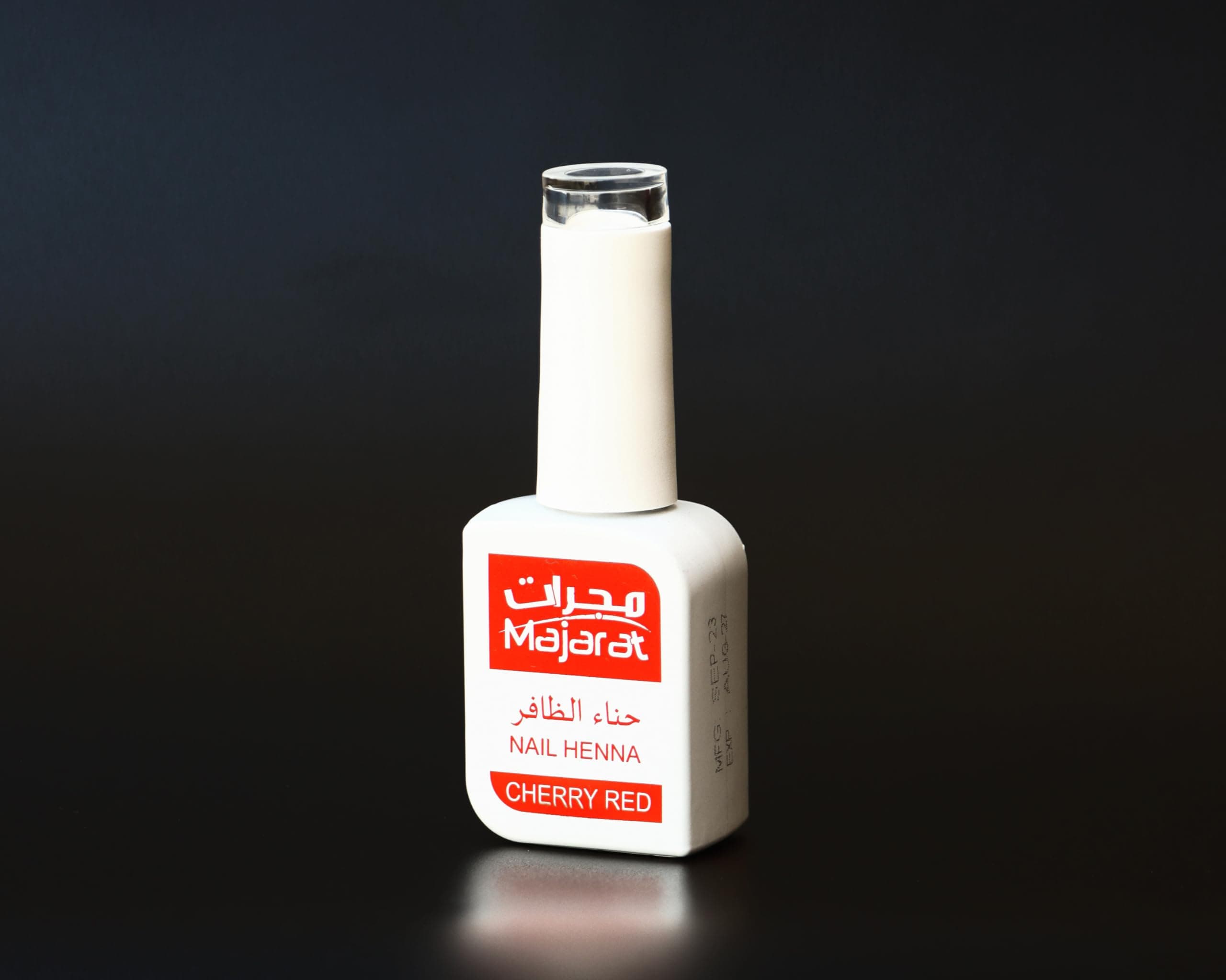 MAJARAT NAIL HENNA (100% Halal) - RED (10 ML.)