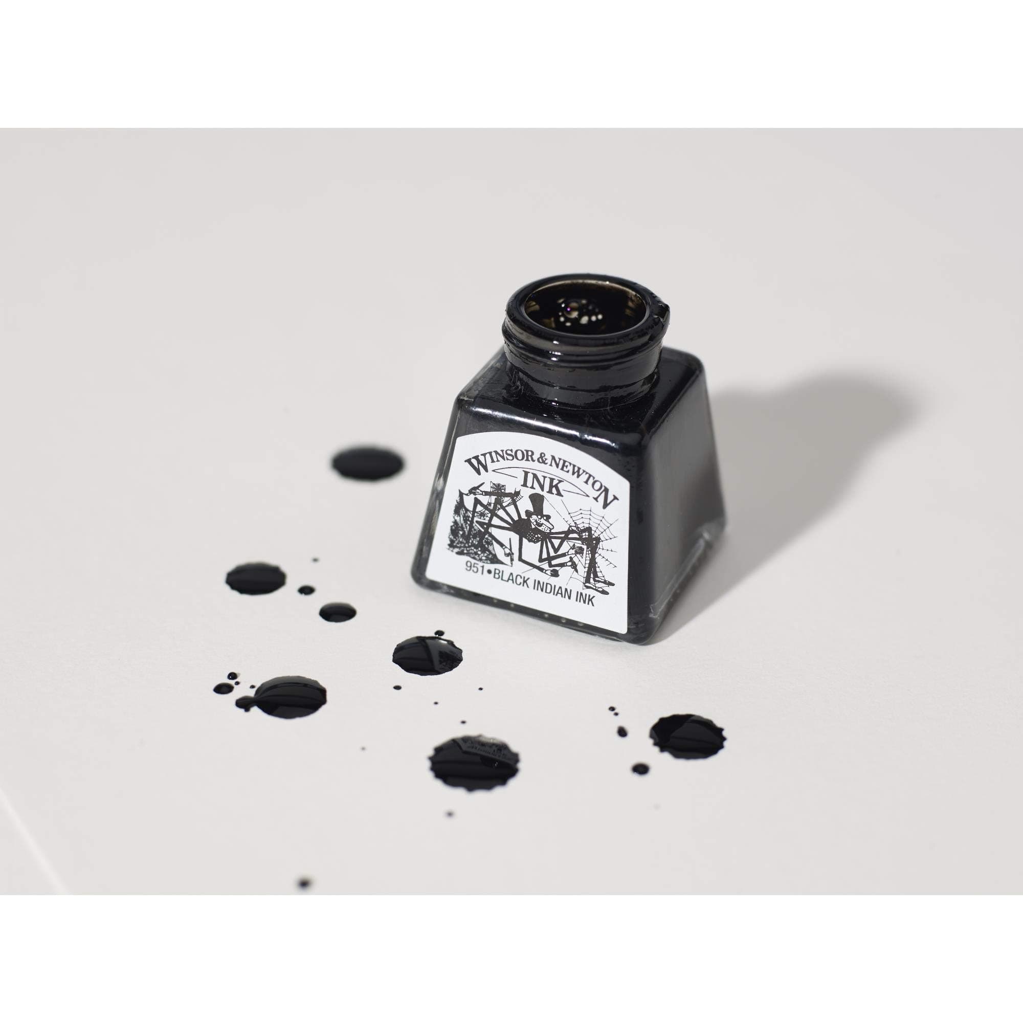 Winsor & Newton Drawing Ink Bottle, Apple Green 14-ml Bottle 1005011