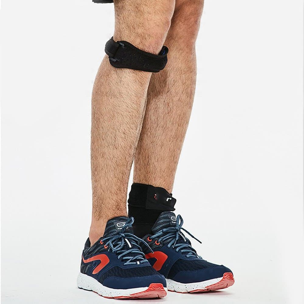 Silicone Knee Strap, Knee Patellar Tendon Support Strap Band by GiniHome for knee pain relief for Hiking, Soccer, Basketball, Volleyball & outdoor sports (2 Piece, Black)