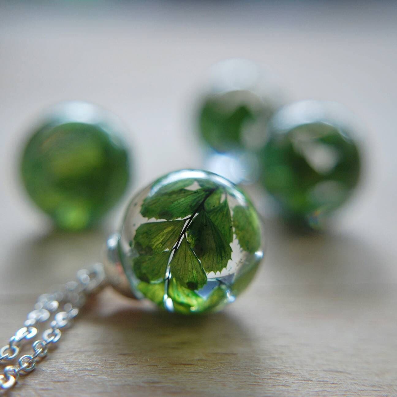 Real Fern Necklace Resin Terrarium Tiny Globe Pressed Flower Green Leaf Pendant