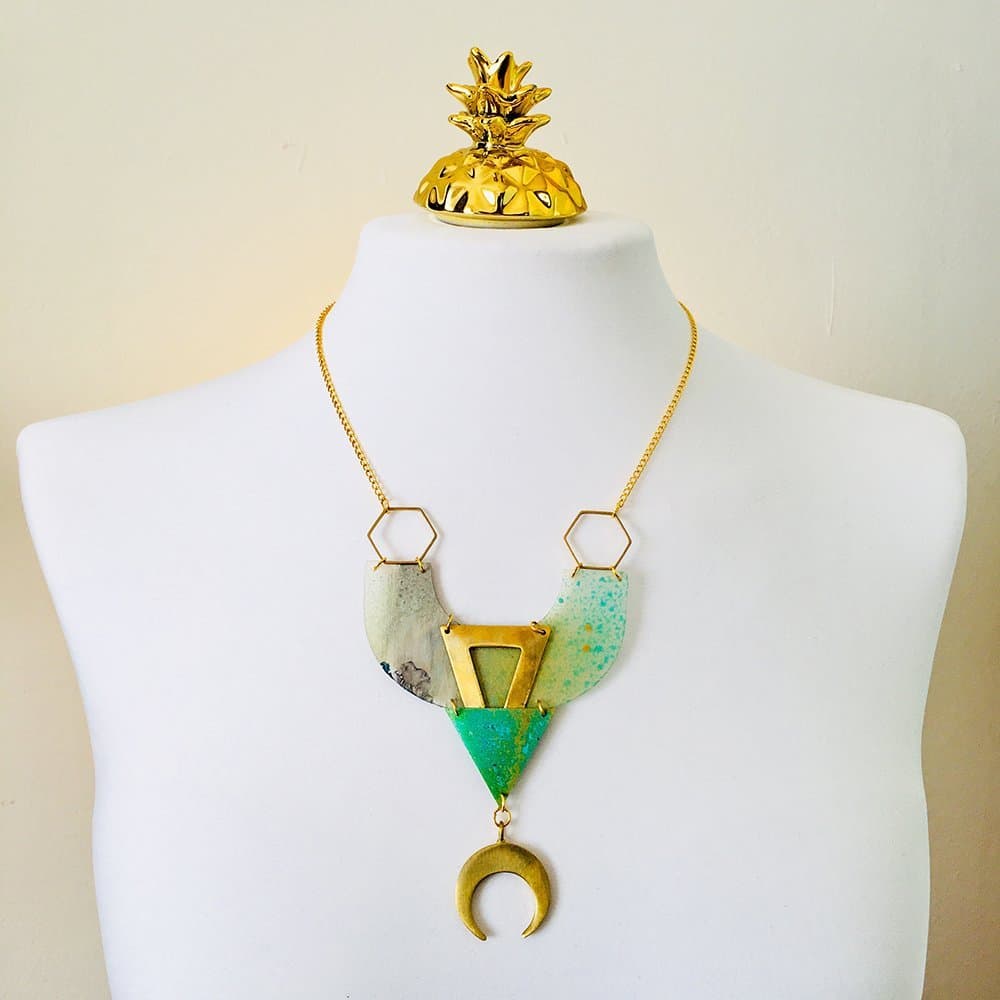 Fractal attractive triangle necklace - Triangles geometric bib necklace for woman - Colorful necklace - Bohemian gypsy - Festival neck piece