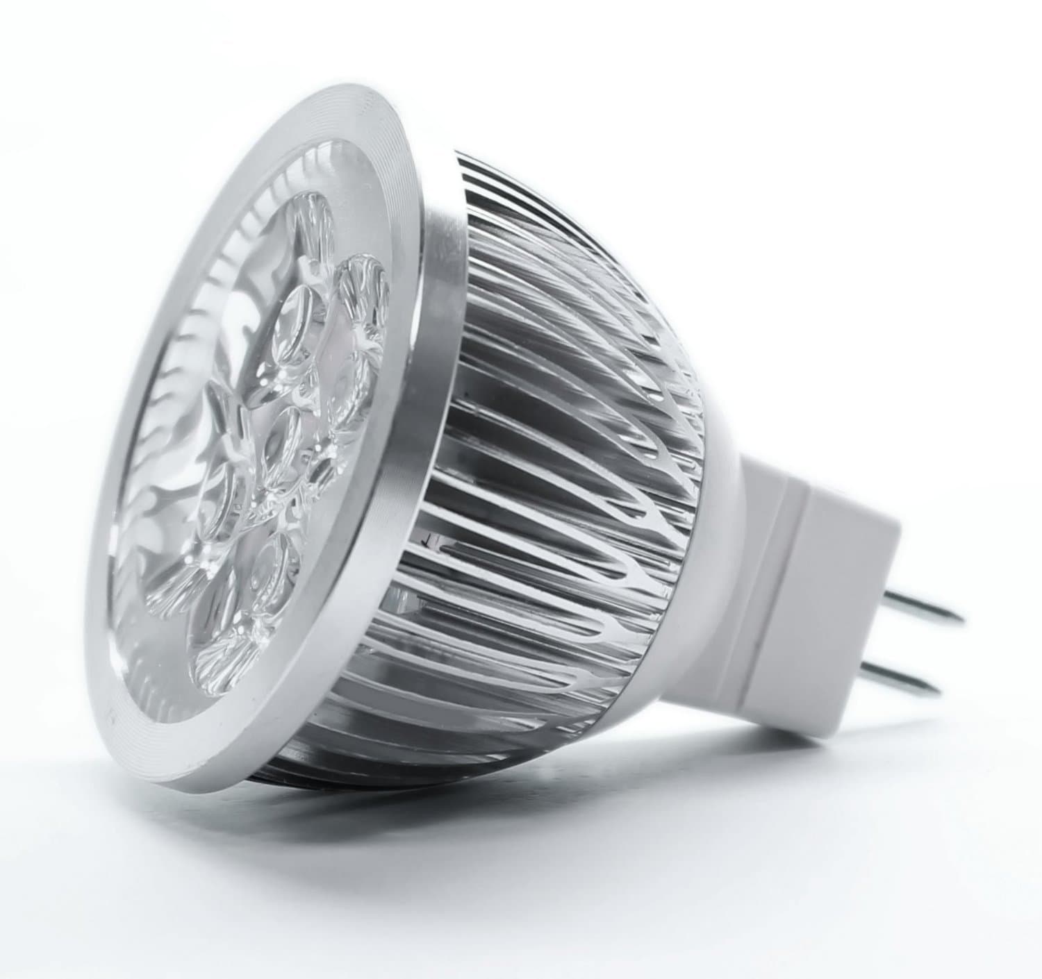 LED MR16 Spotlight 12V 4W (340 Lumen - 50 Watt Equivalent) 3200K Warm 30 Degree Beam angle