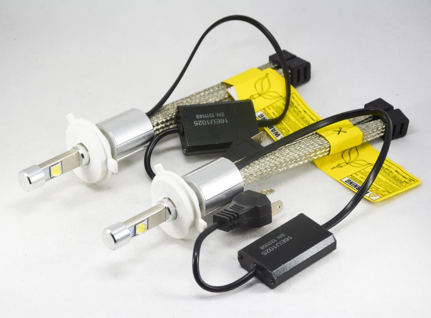 TUOYIKE P70 LED Headlight Kit H4 HB2 9003 110W 13200LM XHP-70 LED CHIPS 4SMD Fanles 5000K 6000K High/Low Beam Pure White Driving Headlamp Bulb 12/24V Replace HID Xenon Stock Halogen