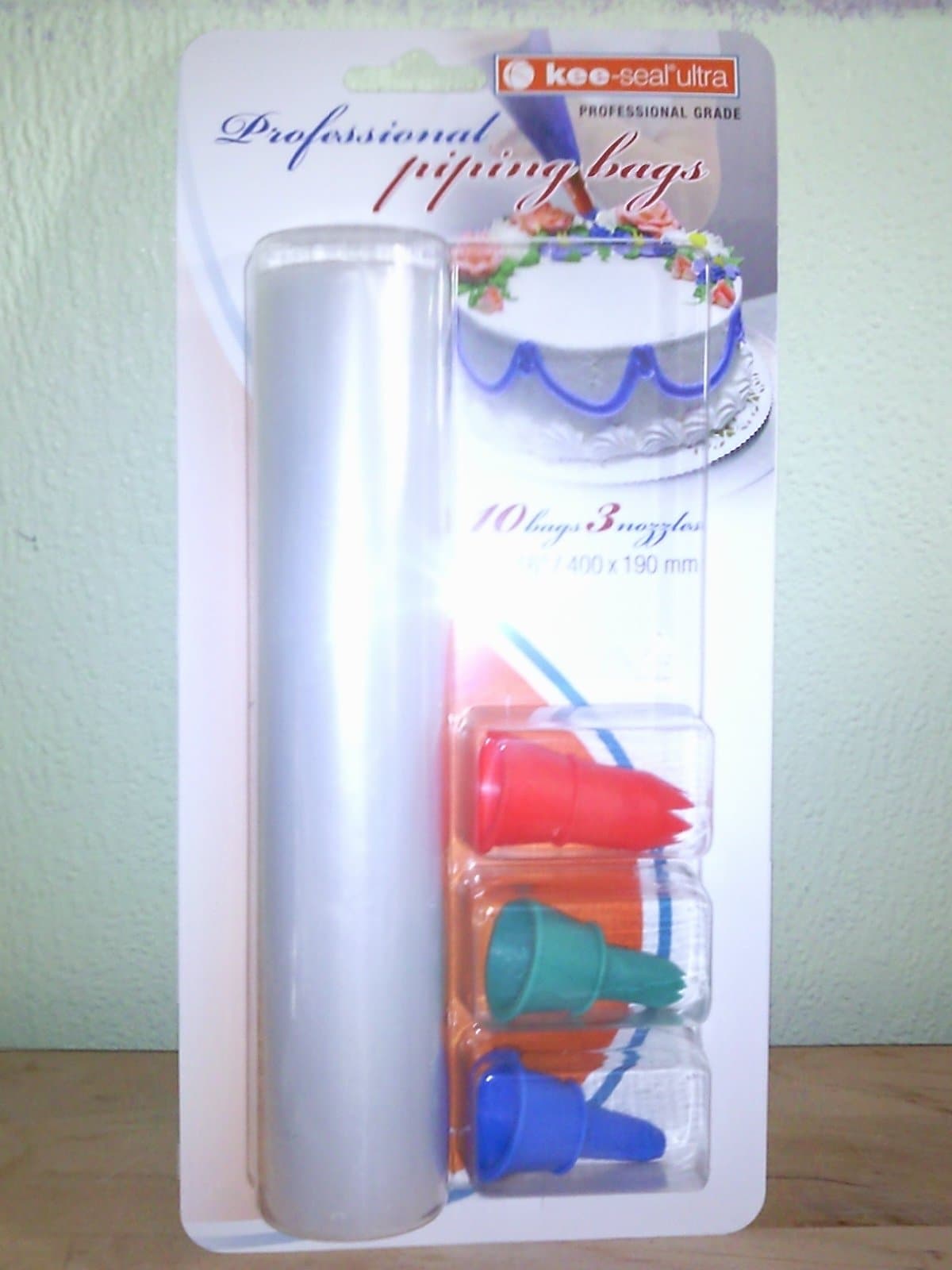 Kee-Seal Ultra Professional Piping Bags with 3 Nozzles