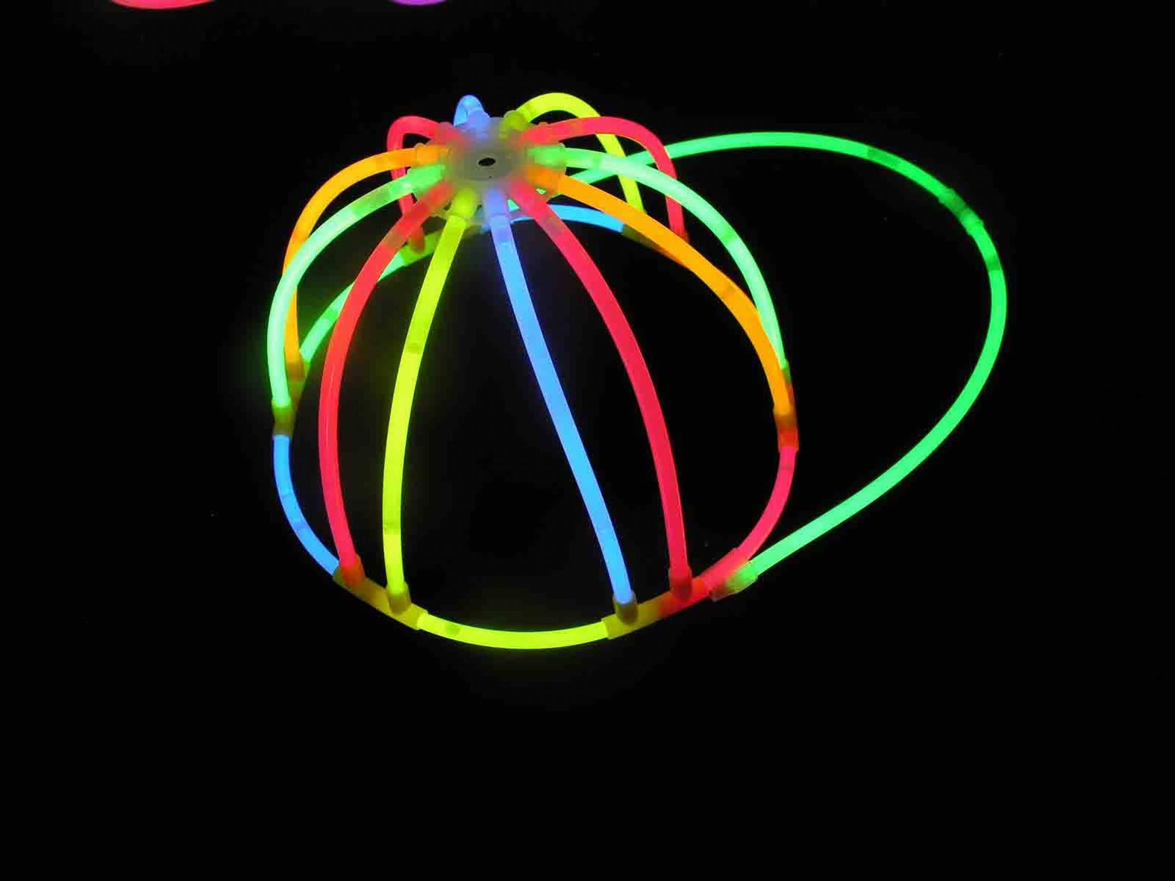 Glow in the Dark Cap with connectors and Glow Sticks