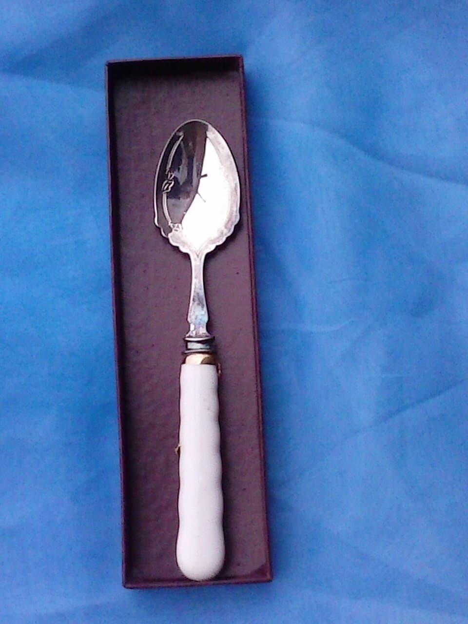 VAL DORJAM SPOON SILVER PLATED CUP - BONE CHINA HANDLE - BNIB - UK MADE - ROYAL ALBERT