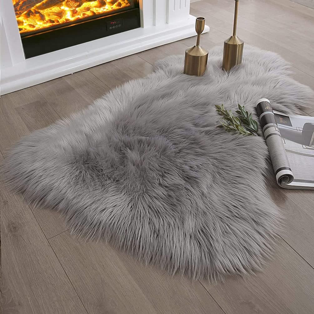 JXLOULAN Soft Fluffy Faux Fur Area Rugs Grey 60 x 90 cm Sheepskin Rug for Bedrooms Living Room Decor