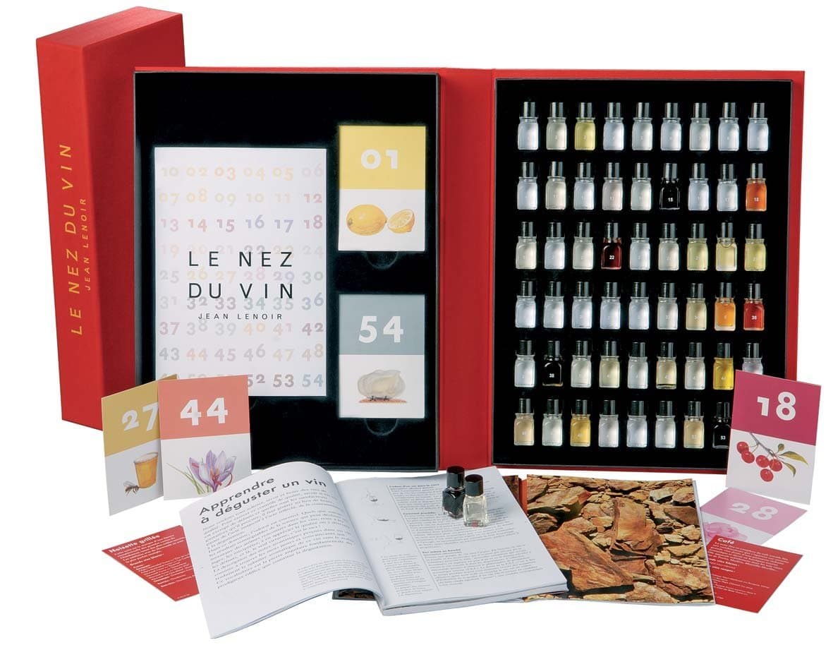 jean Renoir 56039 Le Nez du Vin – 54 flavours, language: English