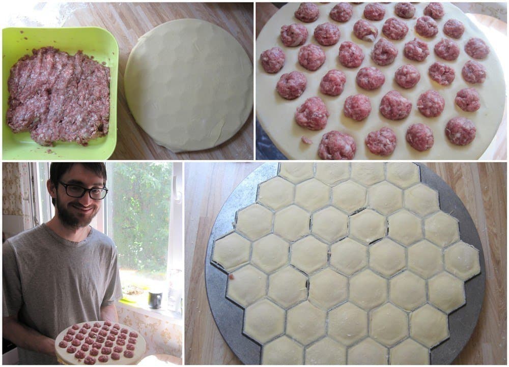 RAVIOLI MAKER ПЕЛЬМЕННИЦА MEAT DUMPLINGS PELMENI KREPLACH PASTA FORM MOULD MOLD + START MANUAL