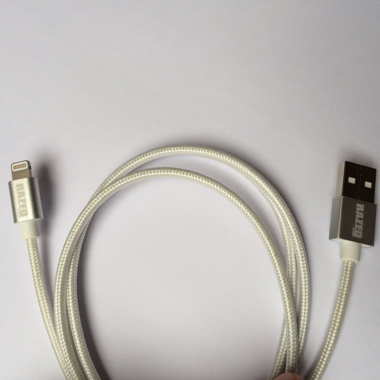 RazedPower® Twister Lightning 3.3-Feet Nylon Braided + Metal Case USB Cable tangle-free with Lightning Connector for iPhone 5 / 6 / 6 Plus, iPad Air 2 - Apple MFi Certified (White)