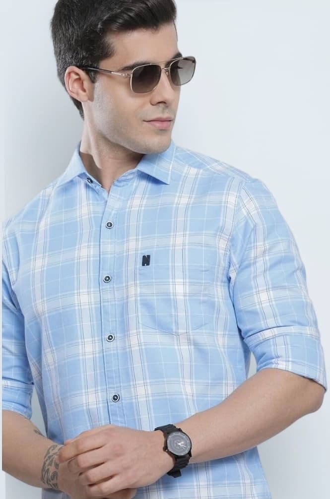 - Men Regular Fit Checkered Full Sleeves Cutaway Collar Casual Shirt