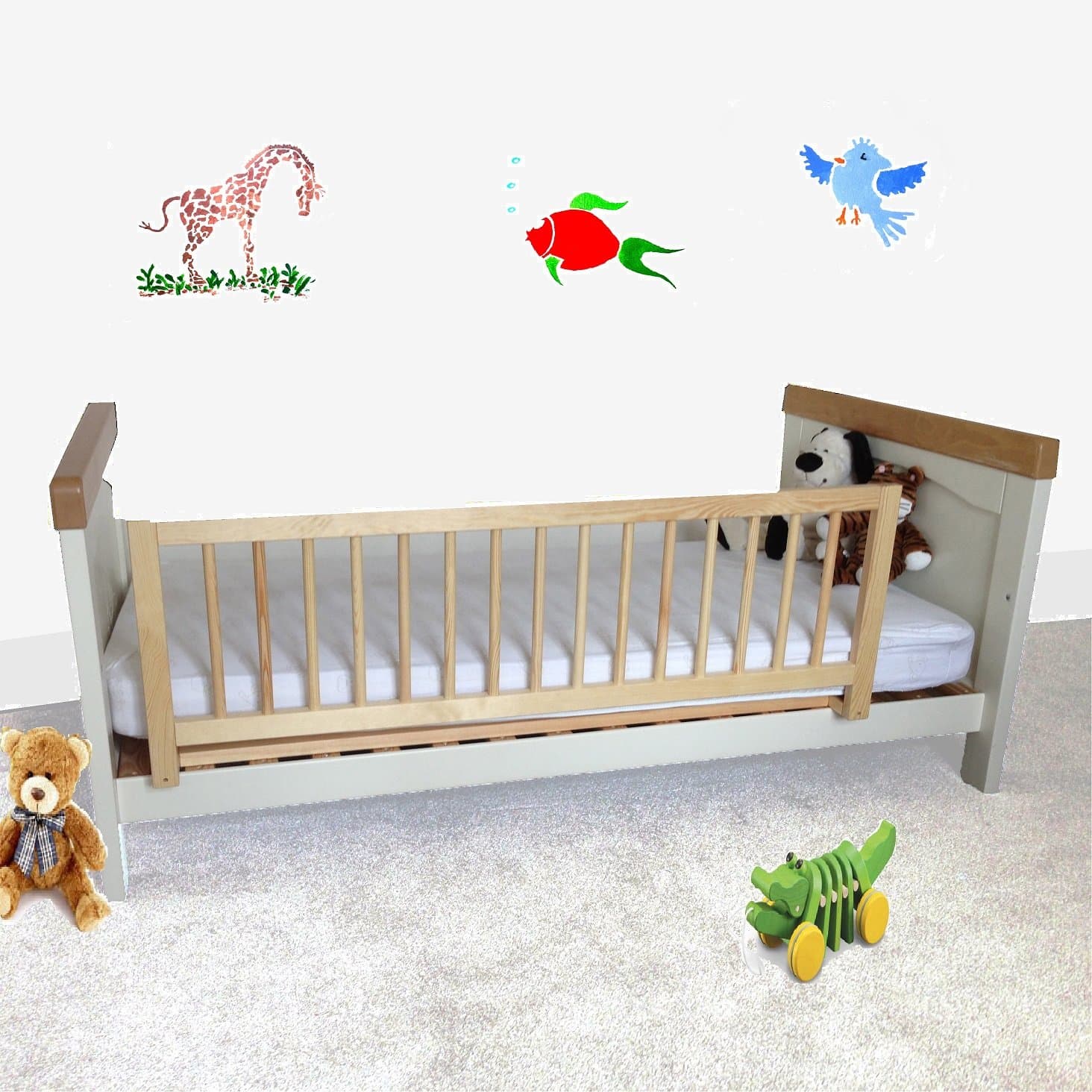 Safetots Wooden Bed Guard, Natural, 38 cm High x 110 cm Wide, Bed Rail, Safe Cot Rail, Pre-Assembled, Easy Installation