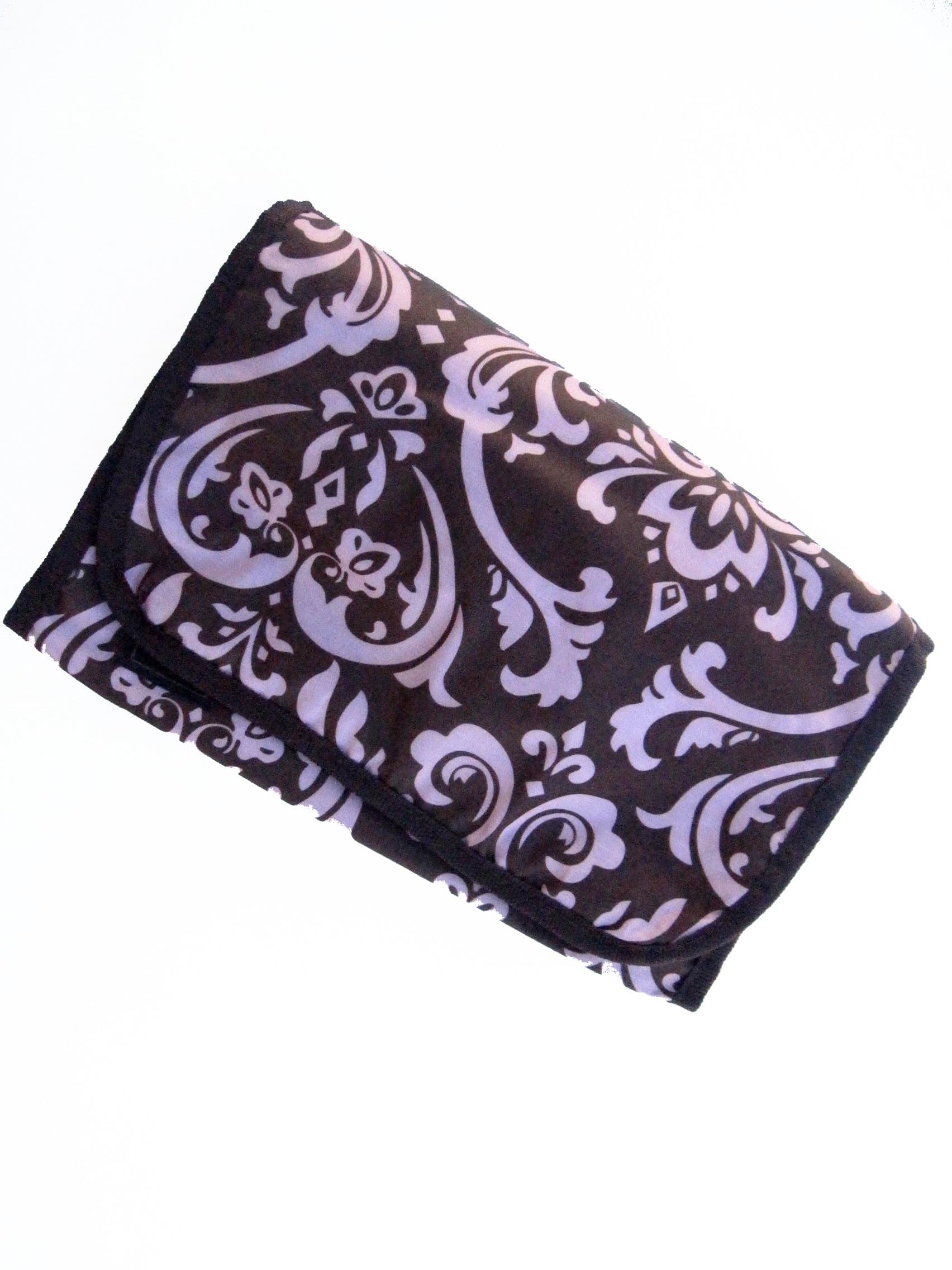 Best Pink and Brown Damask Designer Hanging Travel Weekend Overnight Toiletry Bag Case By G Crew Trading. Best summer vacation travel accessory for Women, Men and Teens.(Style 7)