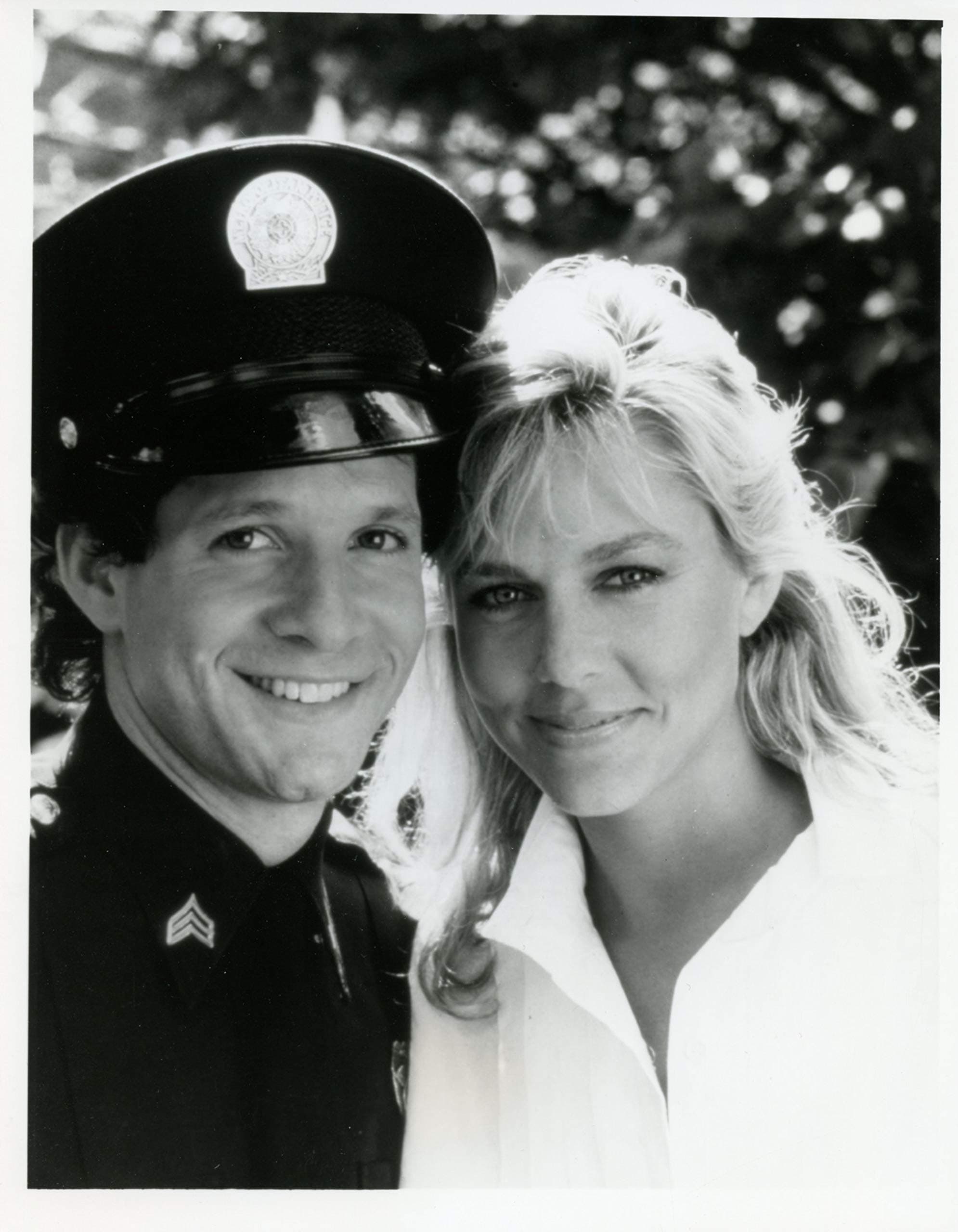 Steve Guttenberg Shawn Weatherly 7x9 ORIGINAL Photo #A1068