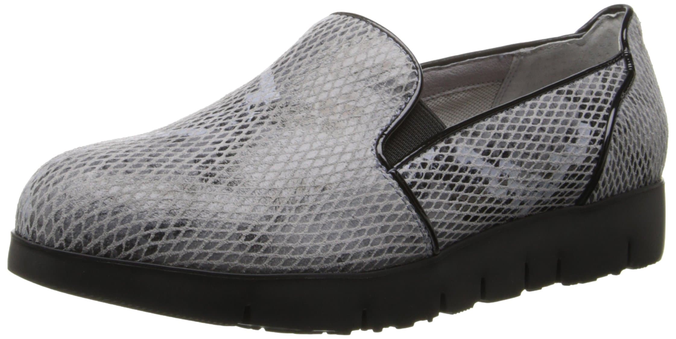 TSUBO Women's Ebonee Snake Slip-On Loafer