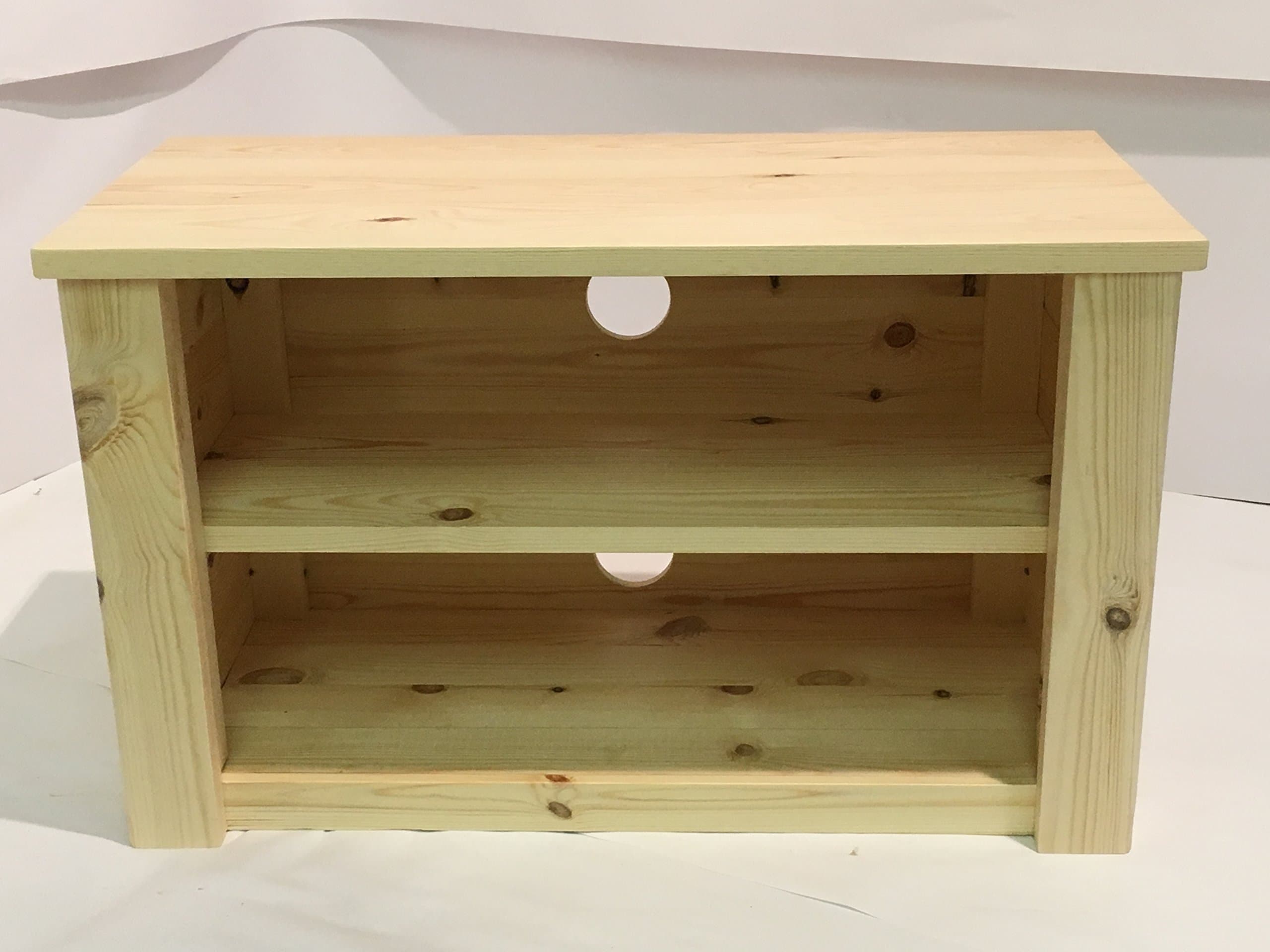 fgsleeds HANDMADE SOILD WOODEN PINE FLAT SCREEN TV UNIT STAND TABLE (95x36x45cm, walnut)