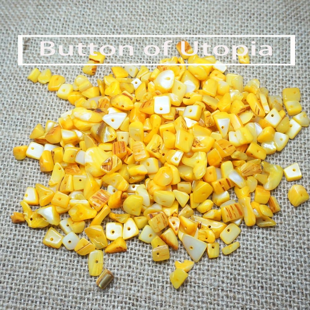 Button of Utopia, 'Colored Chucks' Package Real Natural Mother of Pearl Loose Beads and Fishing Line (Gold)