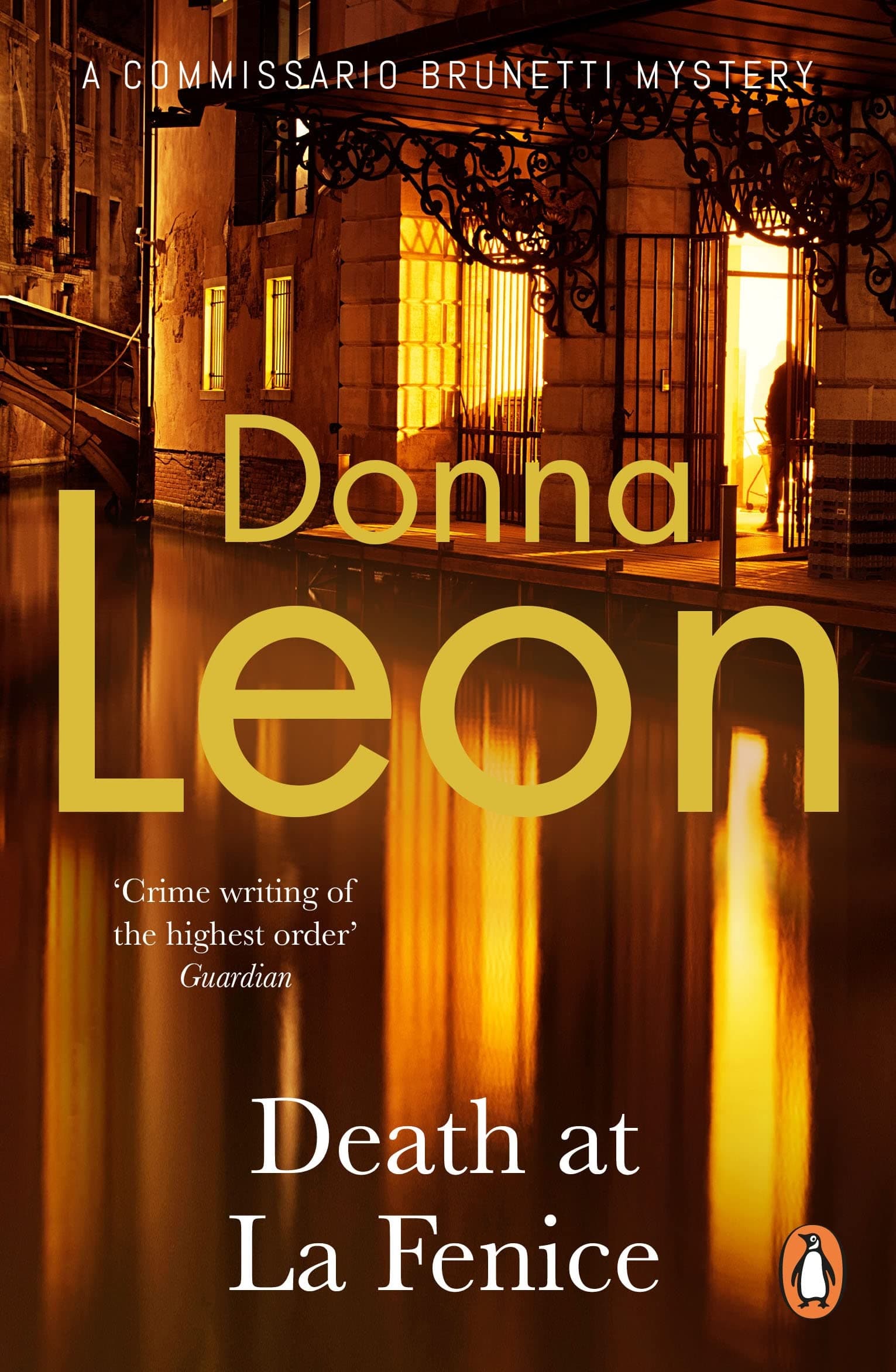 Death at La Fenice: (Brunetti 1) (A Commissario Brunetti Mystery)