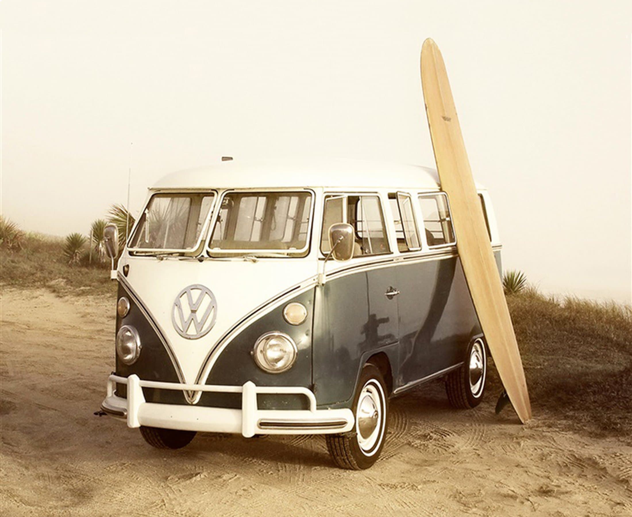 DagaCanvas VW CAMPER VAN canvas picture 20"x30" framed and ready to hang