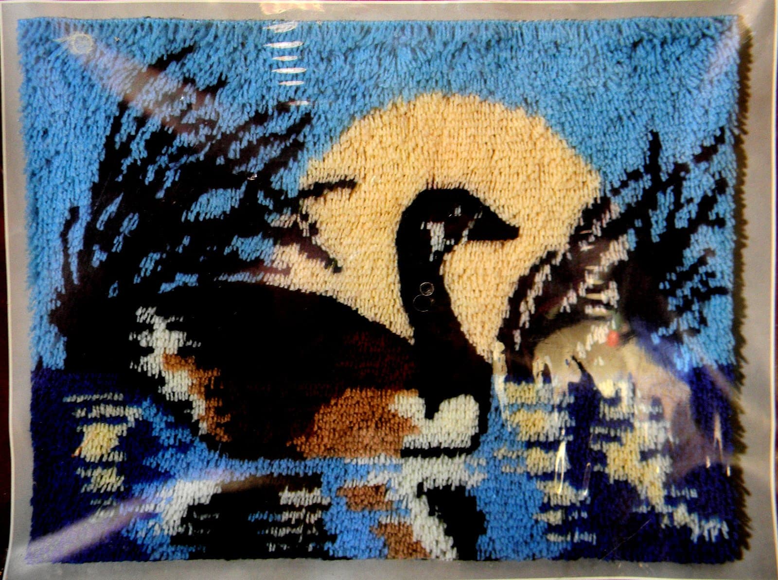 Latch Hook Kit Candain Goose Kit No 79230 20" X 27"