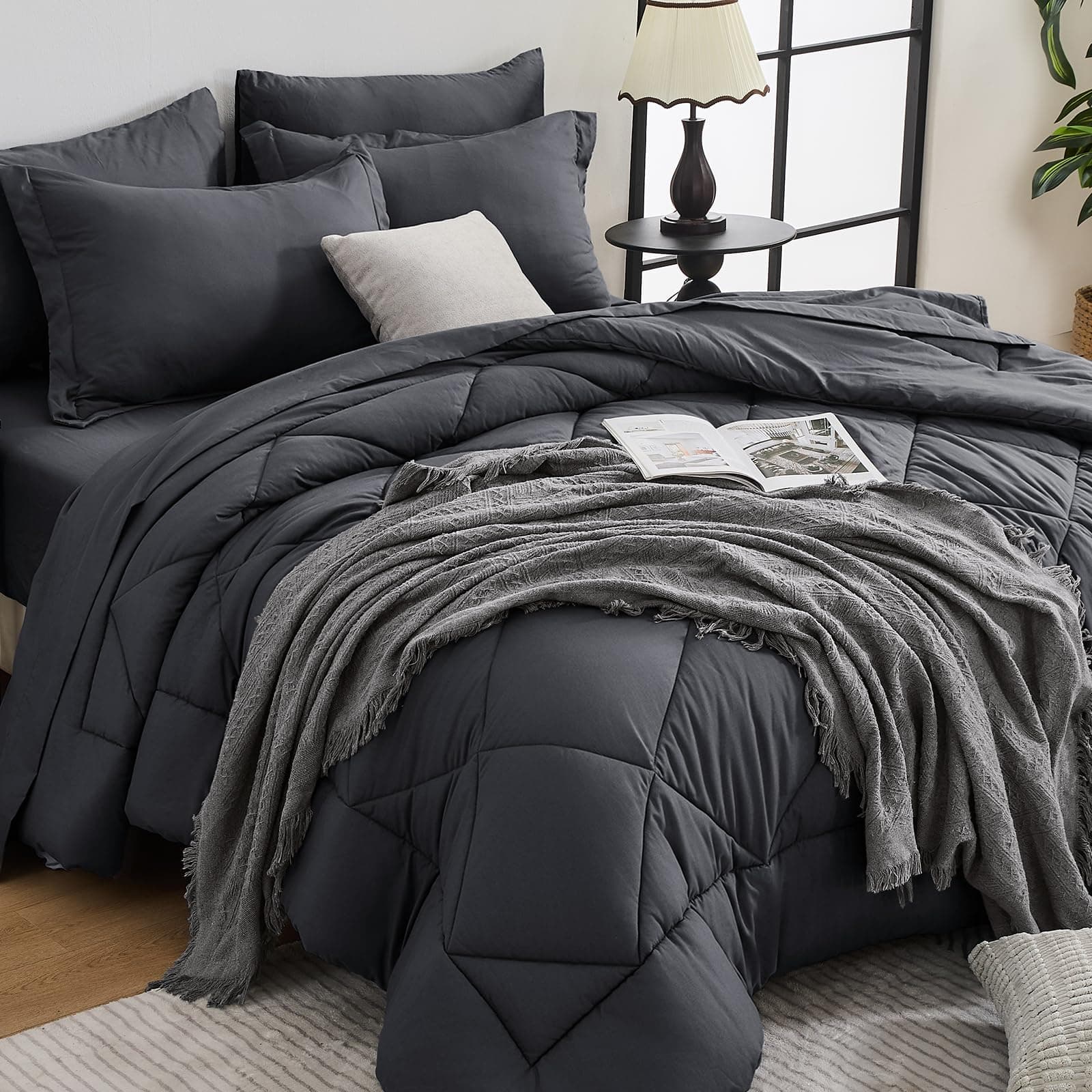 HEVUMYI King Comforter Set - 7-Piece All Season Bed in a Bag King, Ultra Soft Bedding Set with Comforter, Flat Sheet, Fitted Sheet, Pillowcases, Pillow Shams, Dark Grey