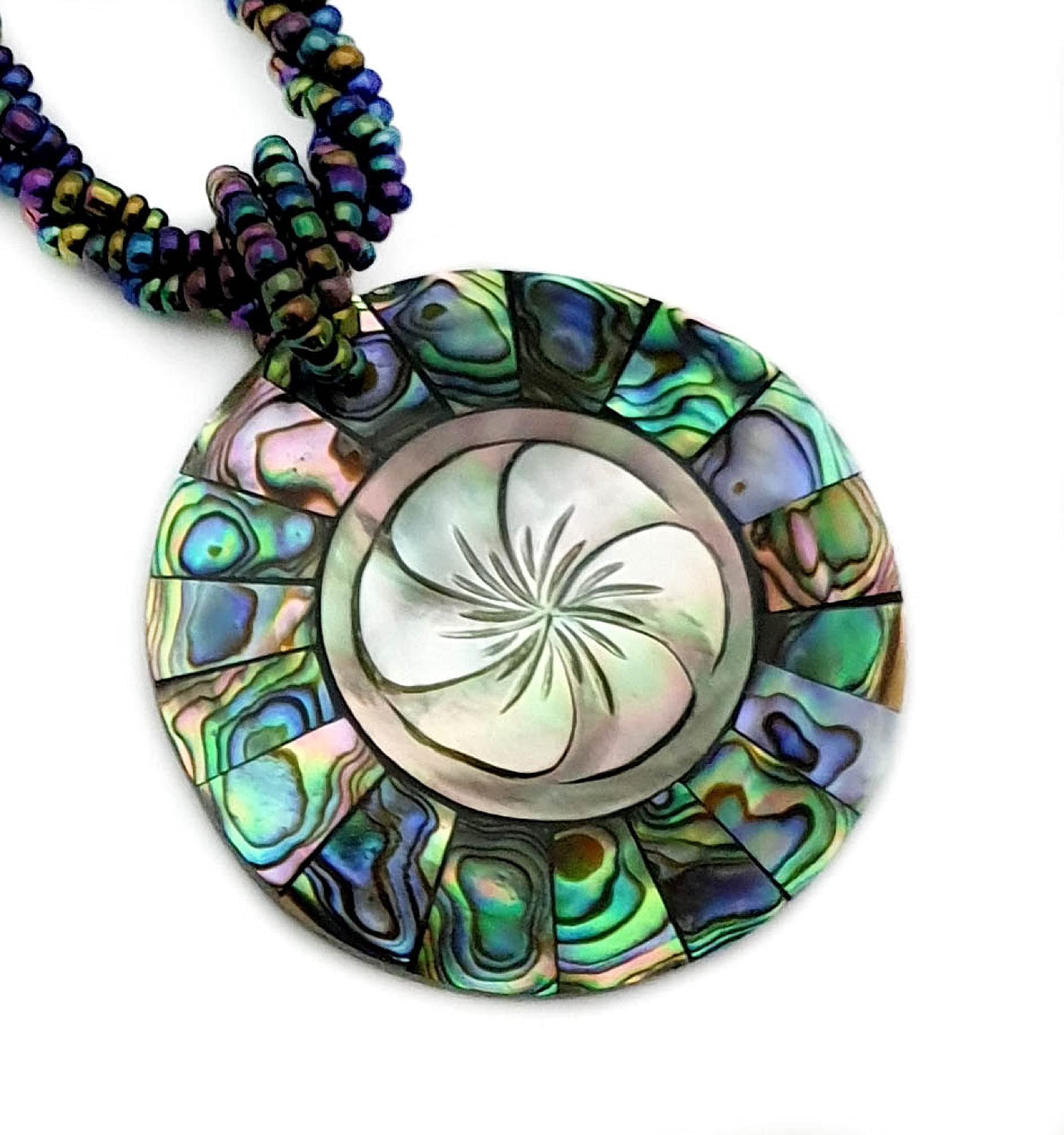 Round Iridescent Abalone Shell Necklaces for Women, Hand Crafted Natural Flower Mother of Pearl Necklace, Handmade Rainbow Color Beads Seashell Abalone Necklace Jewelry BA310