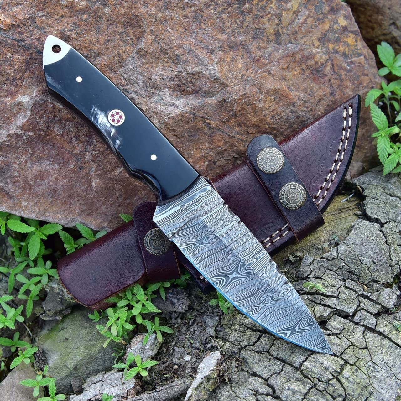 Handmade Damascus Steel Hunting Knife 8.5 Inches with Leather Sheath G-1051