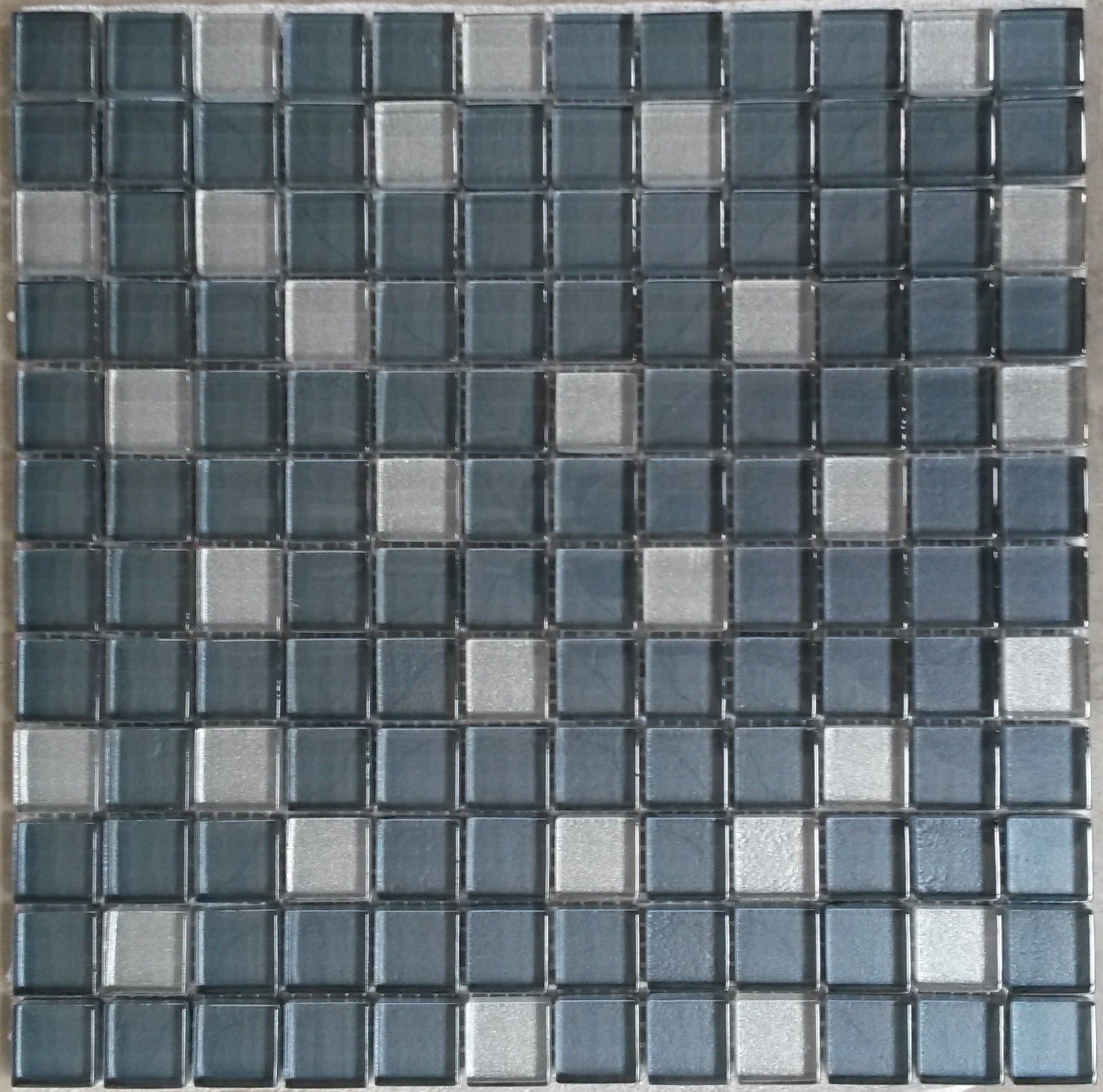 Glass Crystal Mat 30x30 8 mm Grey/silver Mosaic Tiles M221