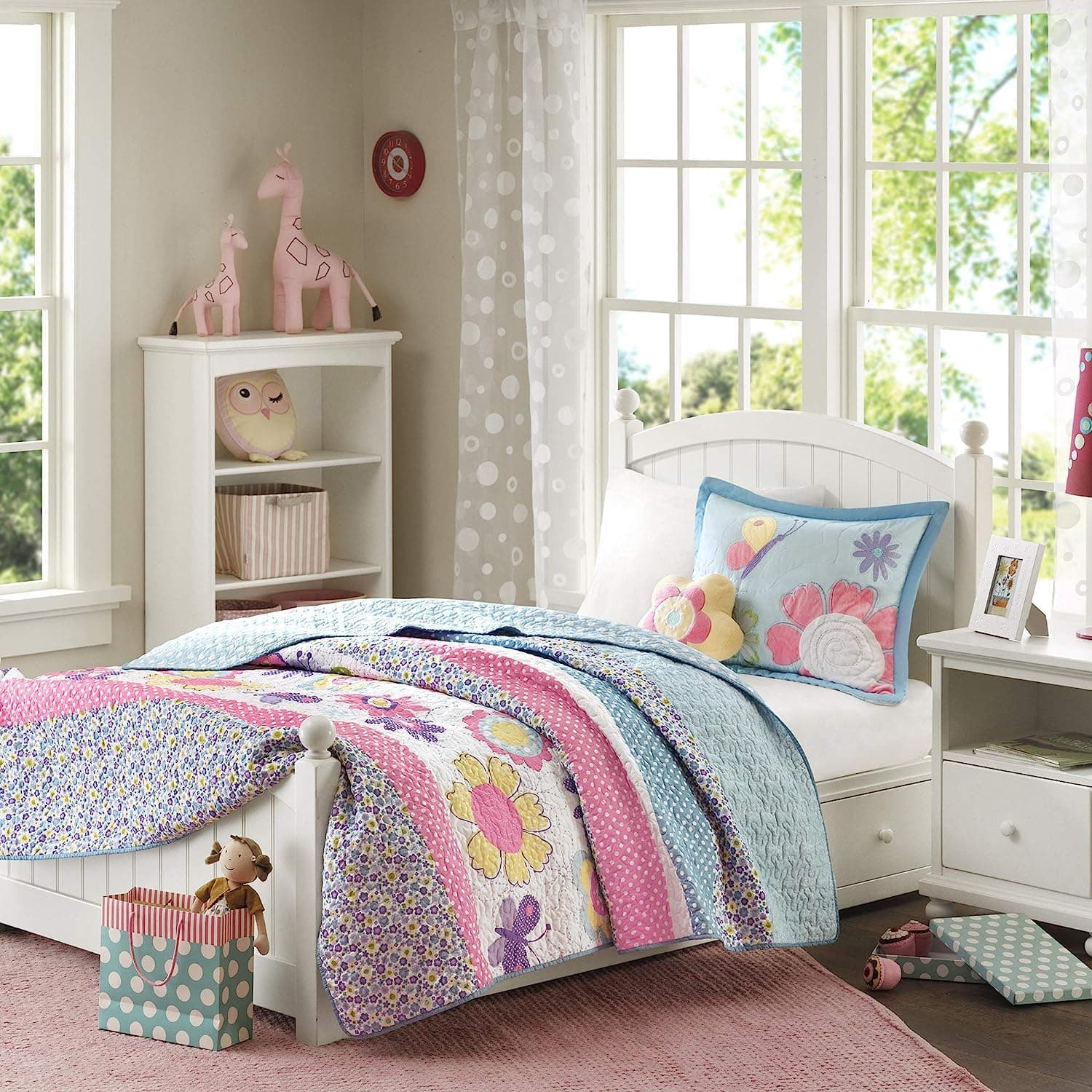 Mi Zone Kids Crazy Daisy Bedding For Girls Quilt Set - Sky Blue, Pink , Flowers, Butterfly – Kids Girls Quilts – Ultra Soft Microfiber Quilt Sets Coverlet, Full/Queen 4Piece