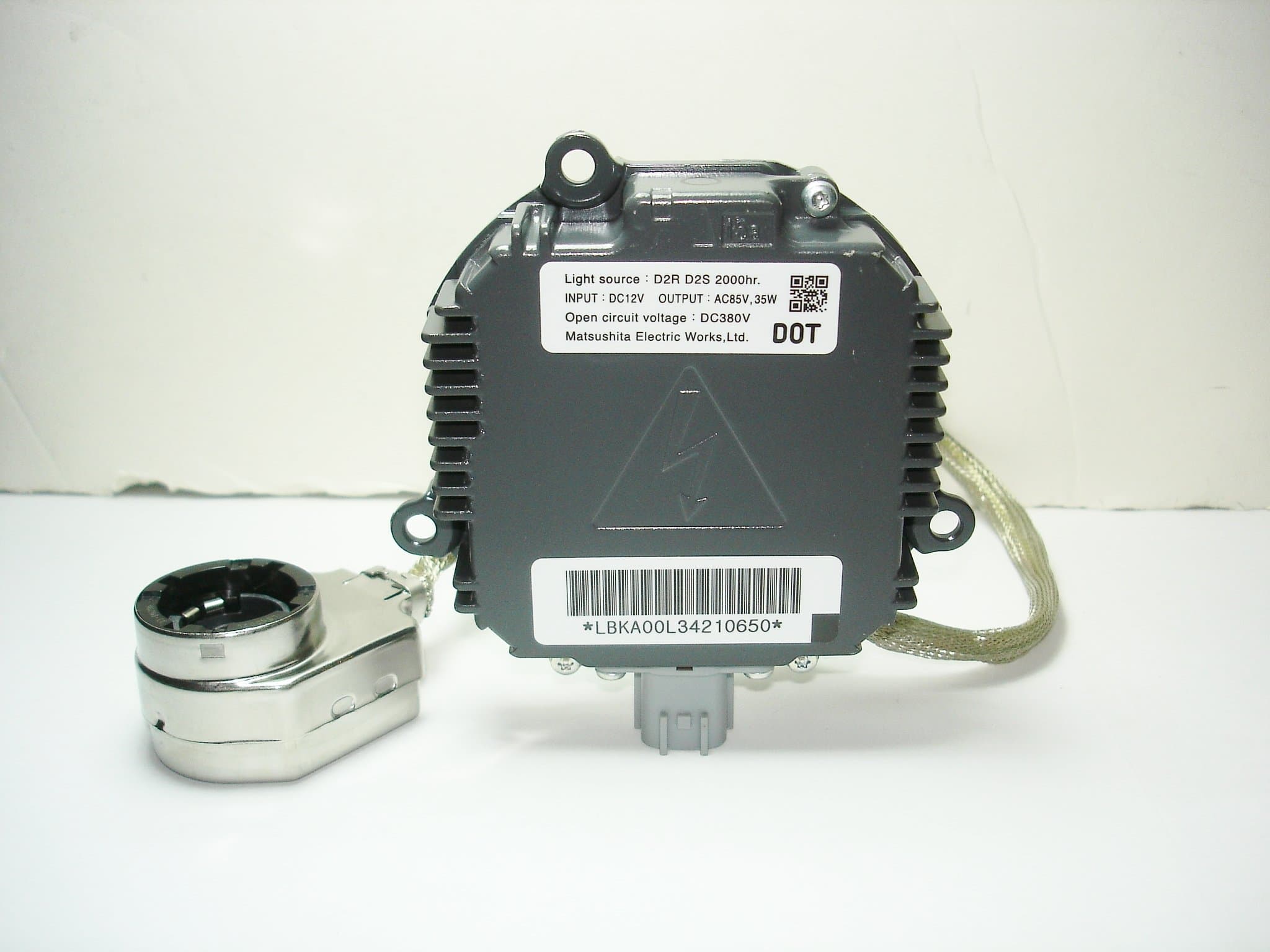 Genuine OEM for 2007-2011 Mazda CX-7 CX7 2009-2011 Mazda RX-8 RX8 2006-2008 Mazda MX-5 MX5 Miata Xenon HID Ballast Control Unit Computer Module and Bulb Igniter Socket Cable E221510H3 / E221-51-0H3