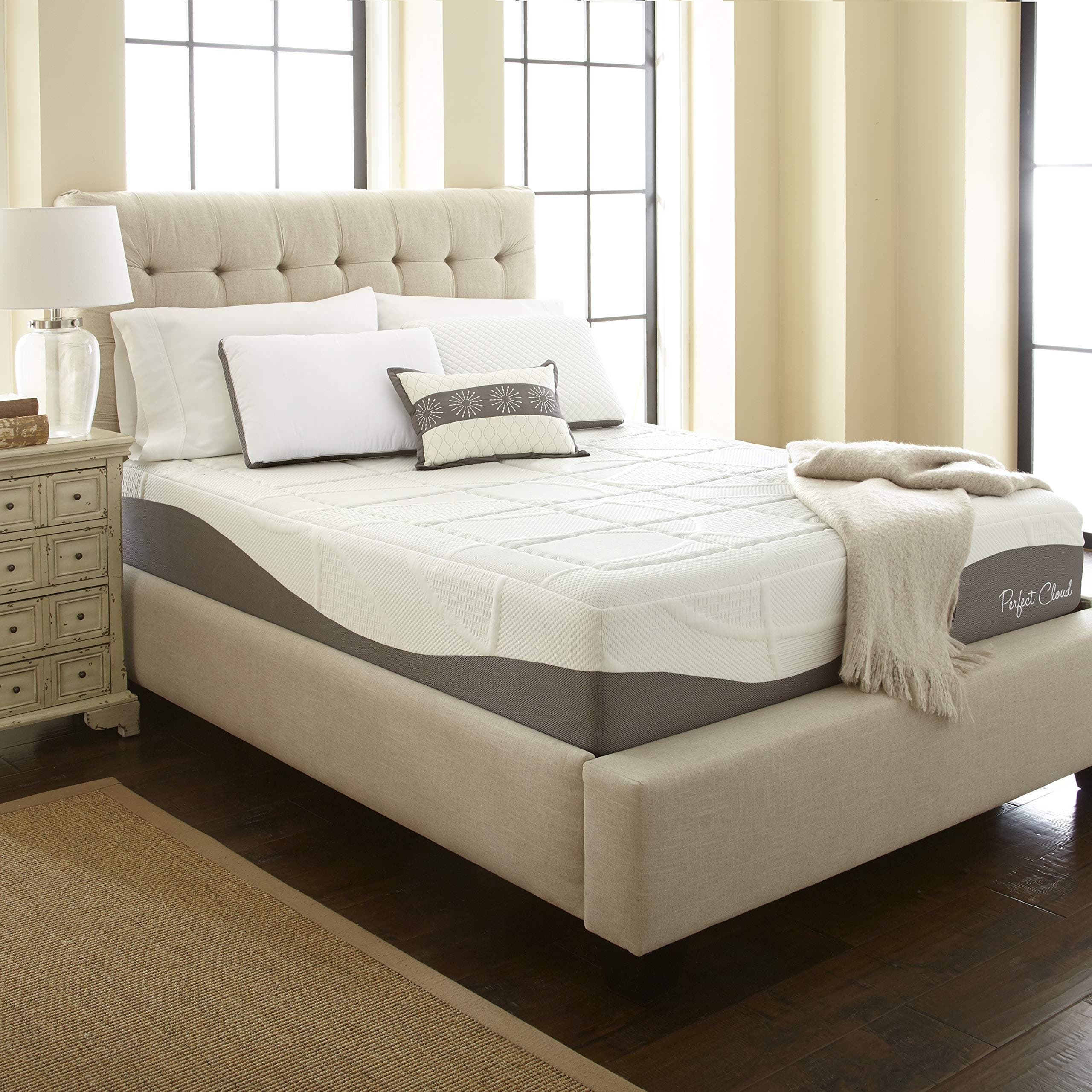 Made in The USA Elegance Plush Gel-Infused 12 inch Memory Foam Mattress - Pressure Relieving - Bed-in-a-Box (Twin)