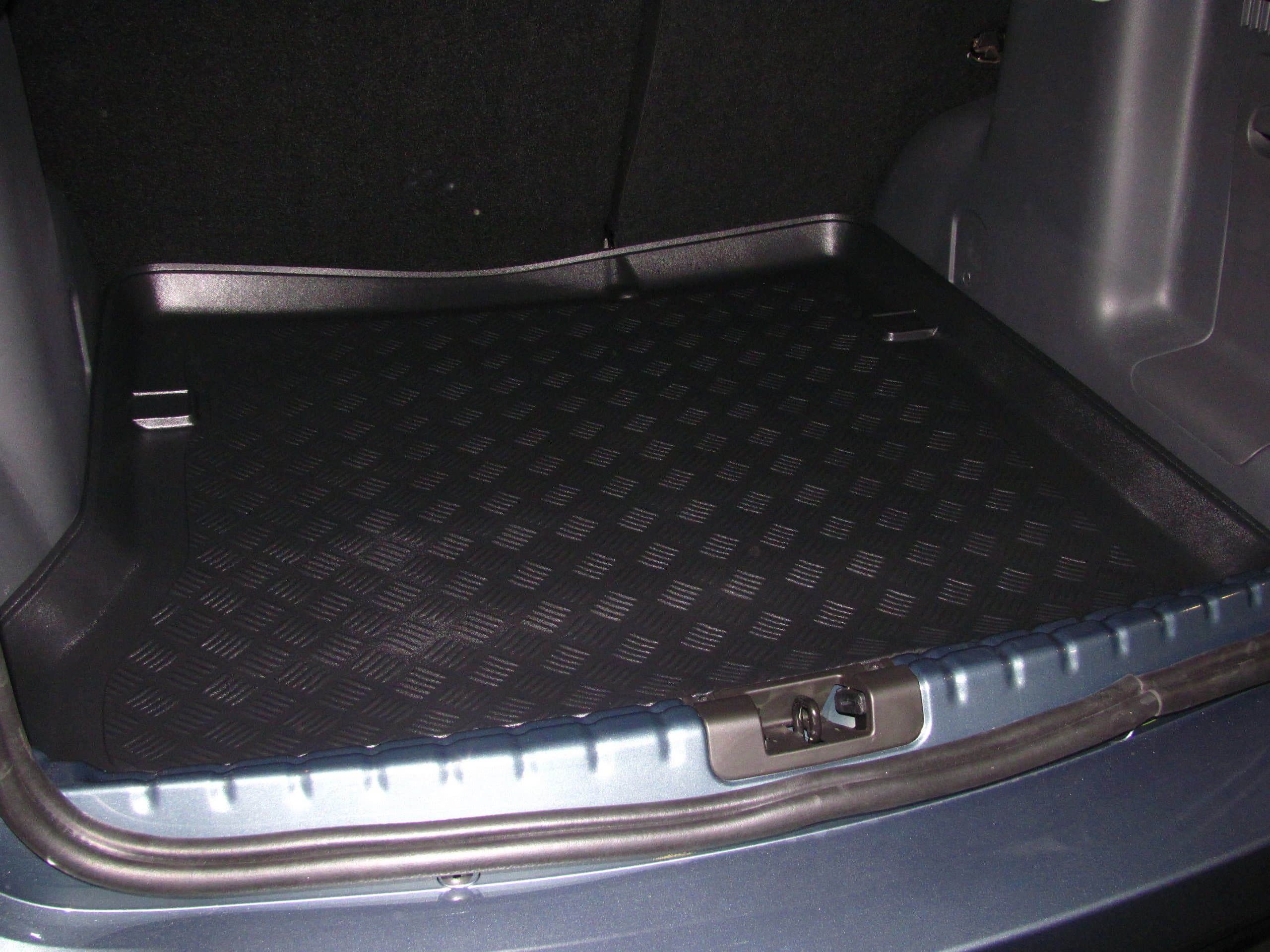 Dacia Genuine Duster 2WD Boot Load Liner Protection Tray Mat 7711433795
