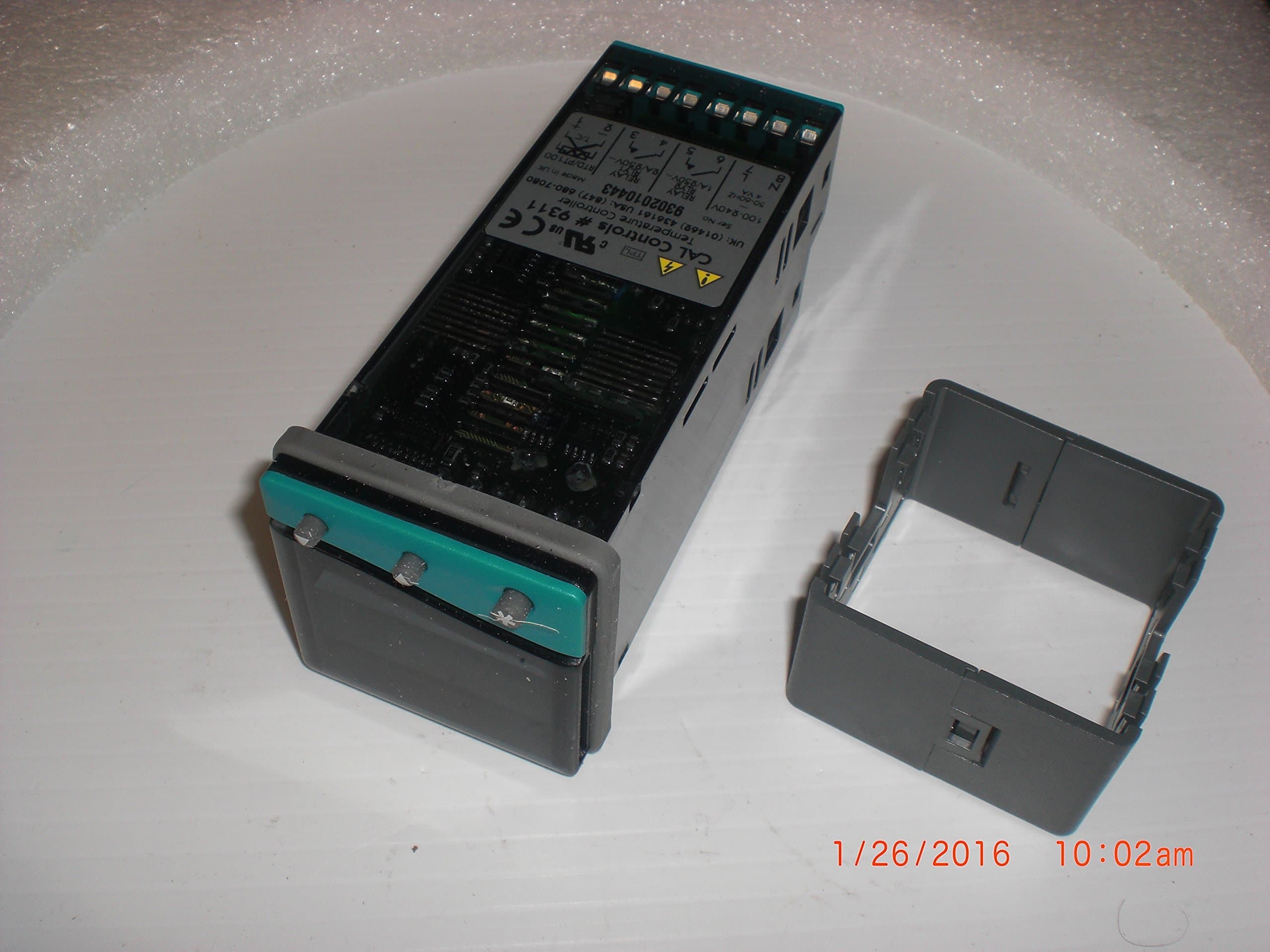 CAL CONTROLS 931100200 Cole Parmer 89820-24 Temprature 9311/RS232 100-240V