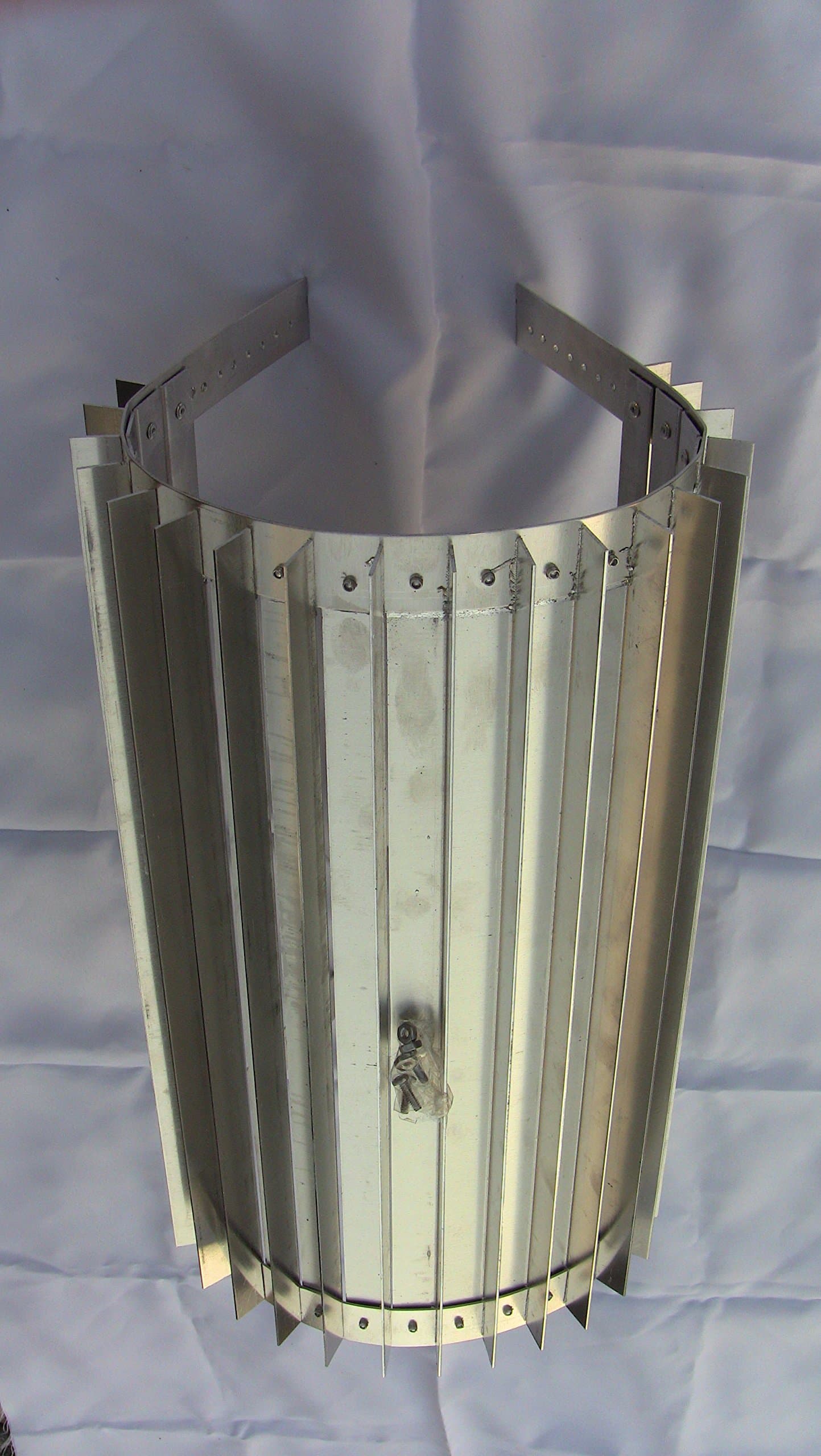 Wood Stove Wrap Heat Exchanger for 5 or 6 in. Pipe x 16 in. Reclaimer Radiator | UAAC