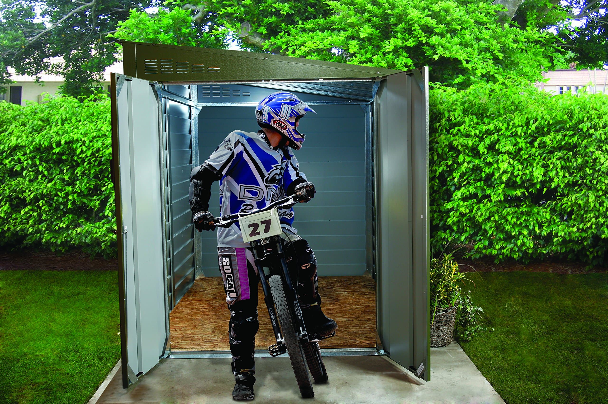 Shed / Garage / Workshop / Metal Storage - Pent Titan 950 (approx. 9' x 5')