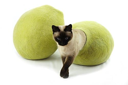 Kivikis Cat Bed, House, Cave, Nap Cocoon, Igloo, 100% Handmade from Sheep Wool Size: Medium, M for 4-6 kg (9-13 pounds) cat. (M for 4-6 kg (9-12 pounds) cat, Birch Green)