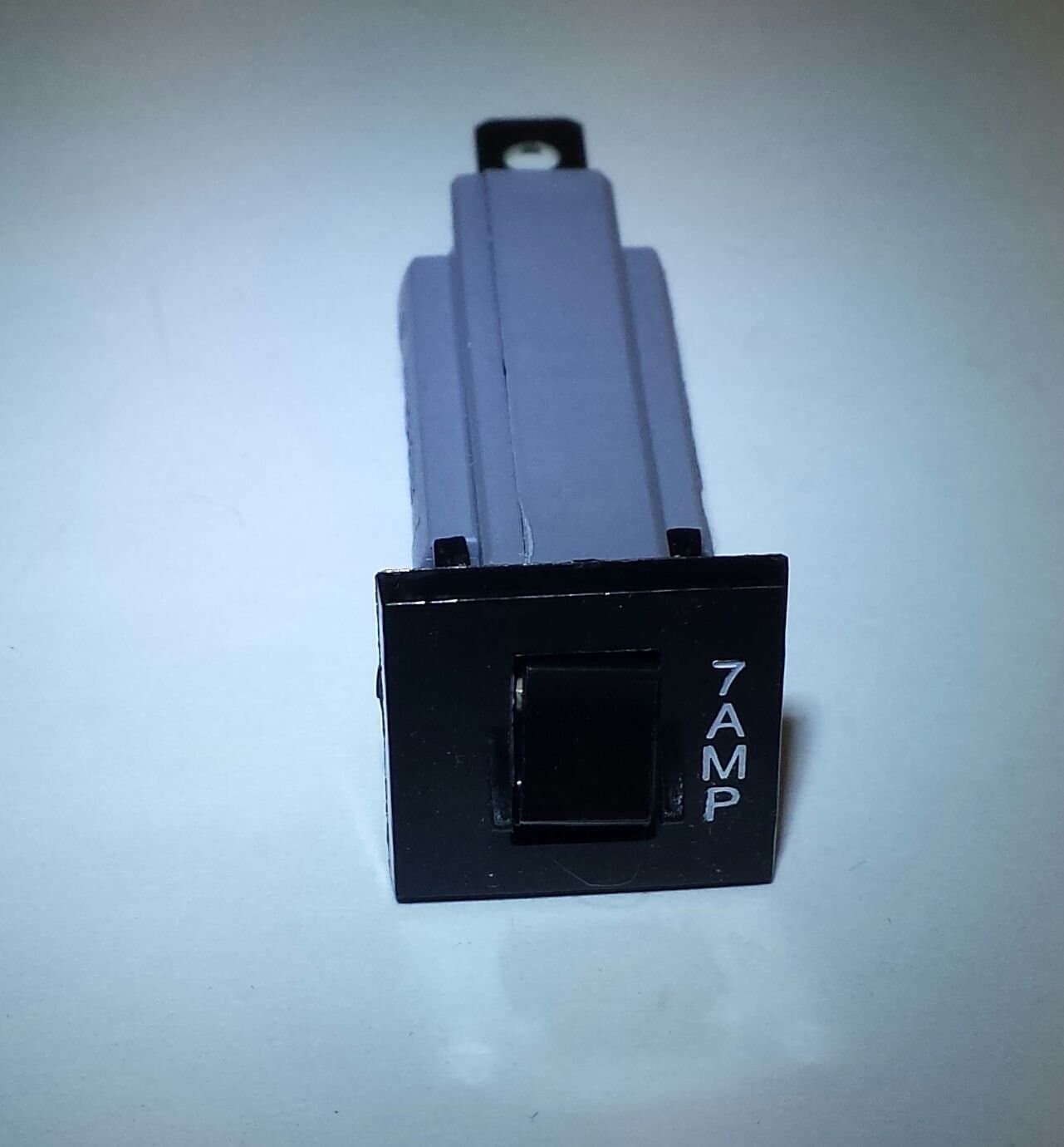 CBK Supply - ZE800-7A Zing Ear thermal circuit breaker fuse-holder style replace P&B W28-XQ1A