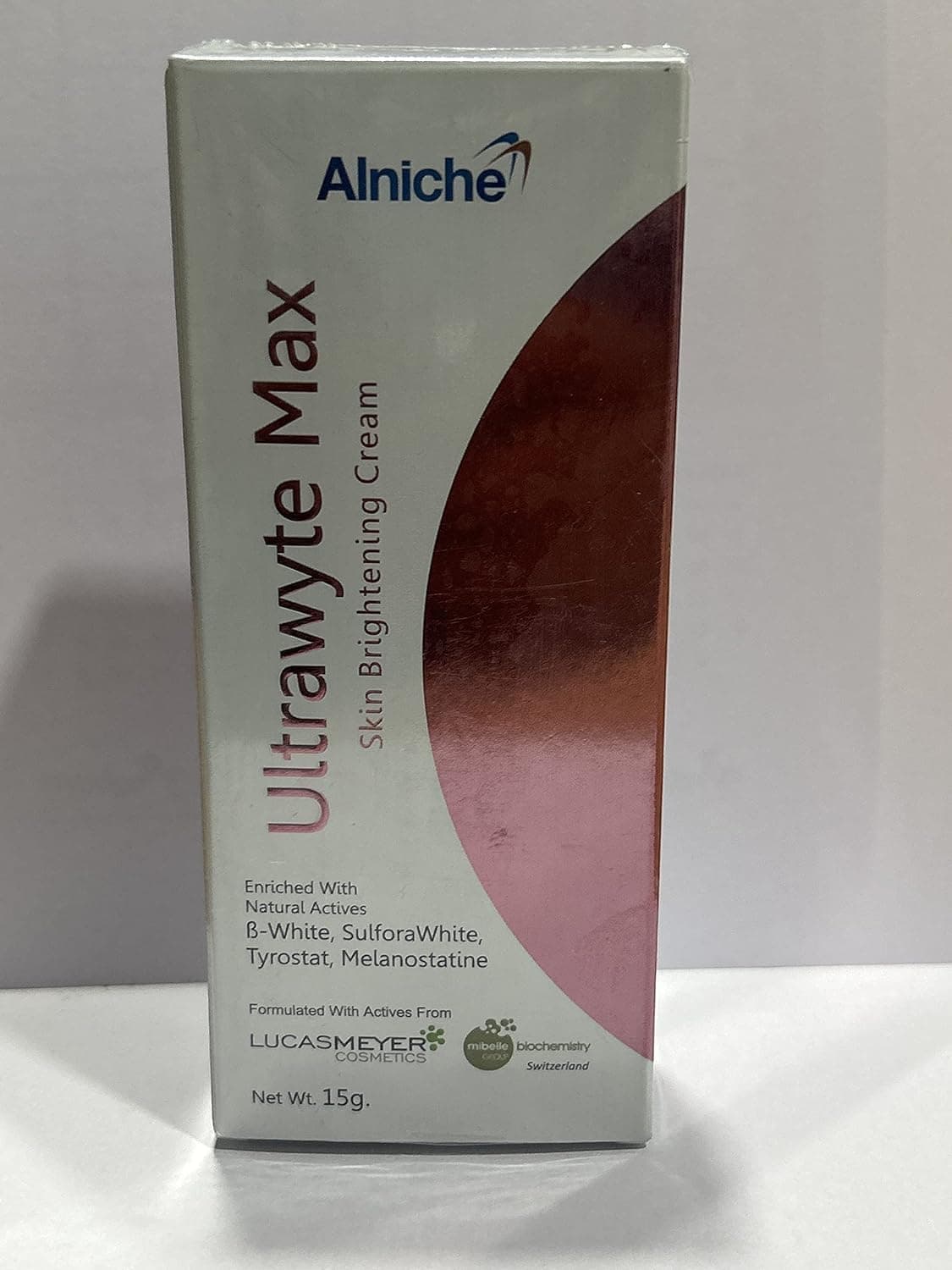 Ultrawyte Max Skin Brightening Cream - Advanced Anti-Ageing Moisturizer for Youthful Skin | Achieve Brighter, Rejuvenated Skin | Targets Hyperpigmentation, Acne andDark Spots - 15g