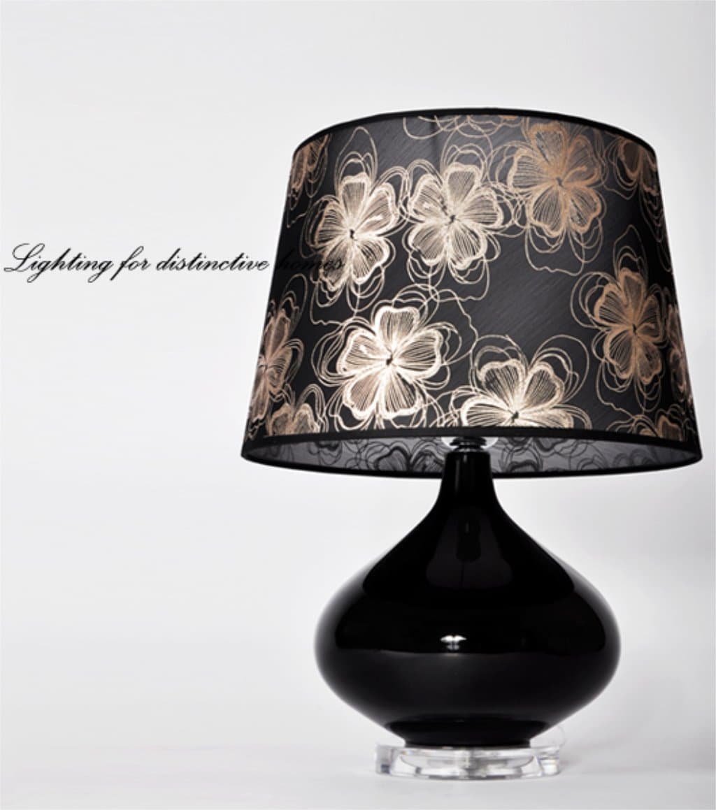 The hotel is decorated wedding table lamp bedroom modern minimalist living room large table lamp atmospheric Korean garden Mediterranean French