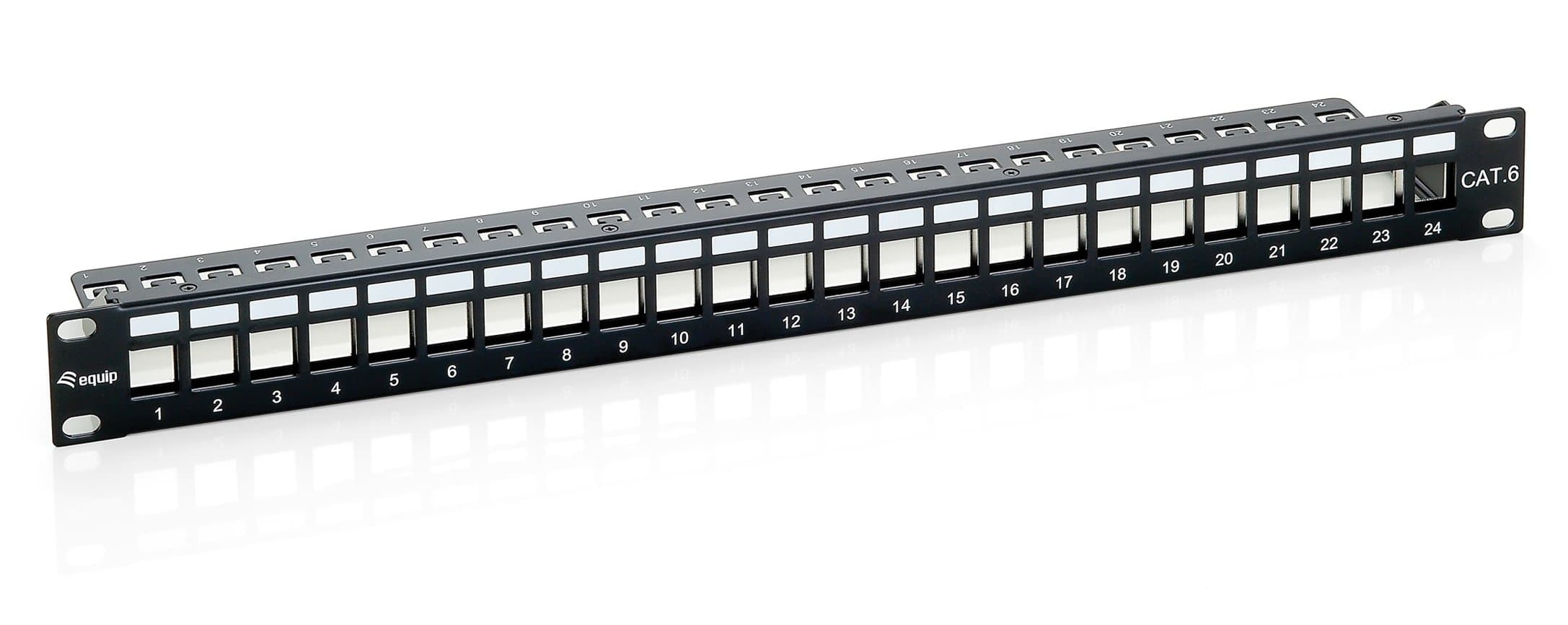 Equip Panel 24P (Patch Panel) 1U without Connector